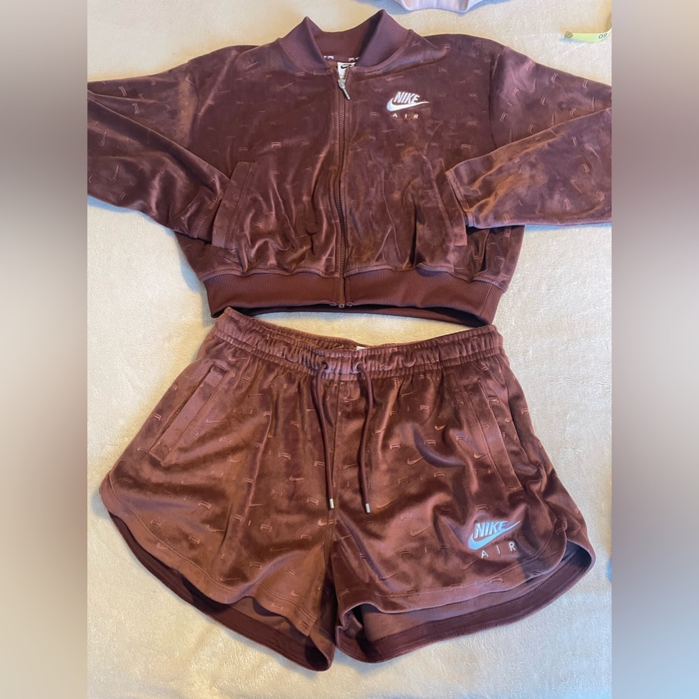 Nike Air Velour Jacket SZ M
